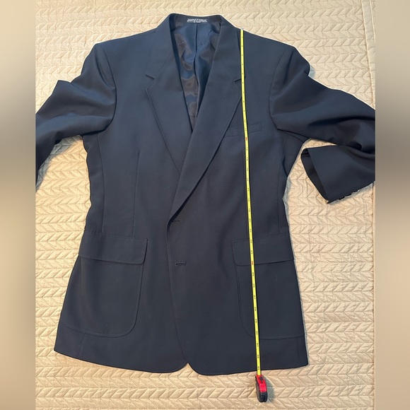EUC Towncraft Men’s black blazer with gold buttons. - Picture 11 of 12